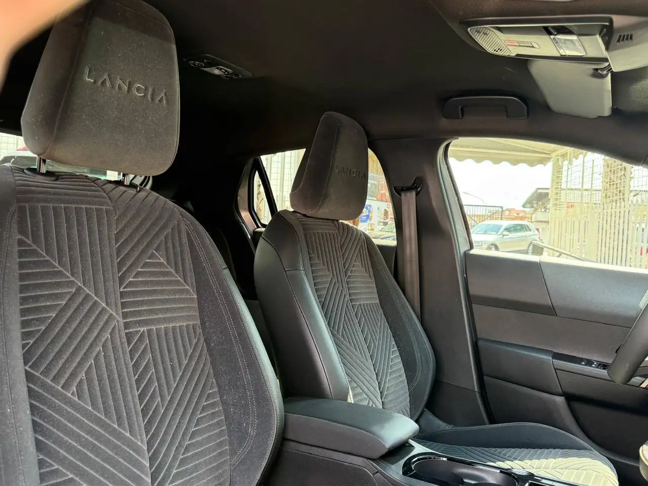 Lancia Ypsilon 2025 — фото 10