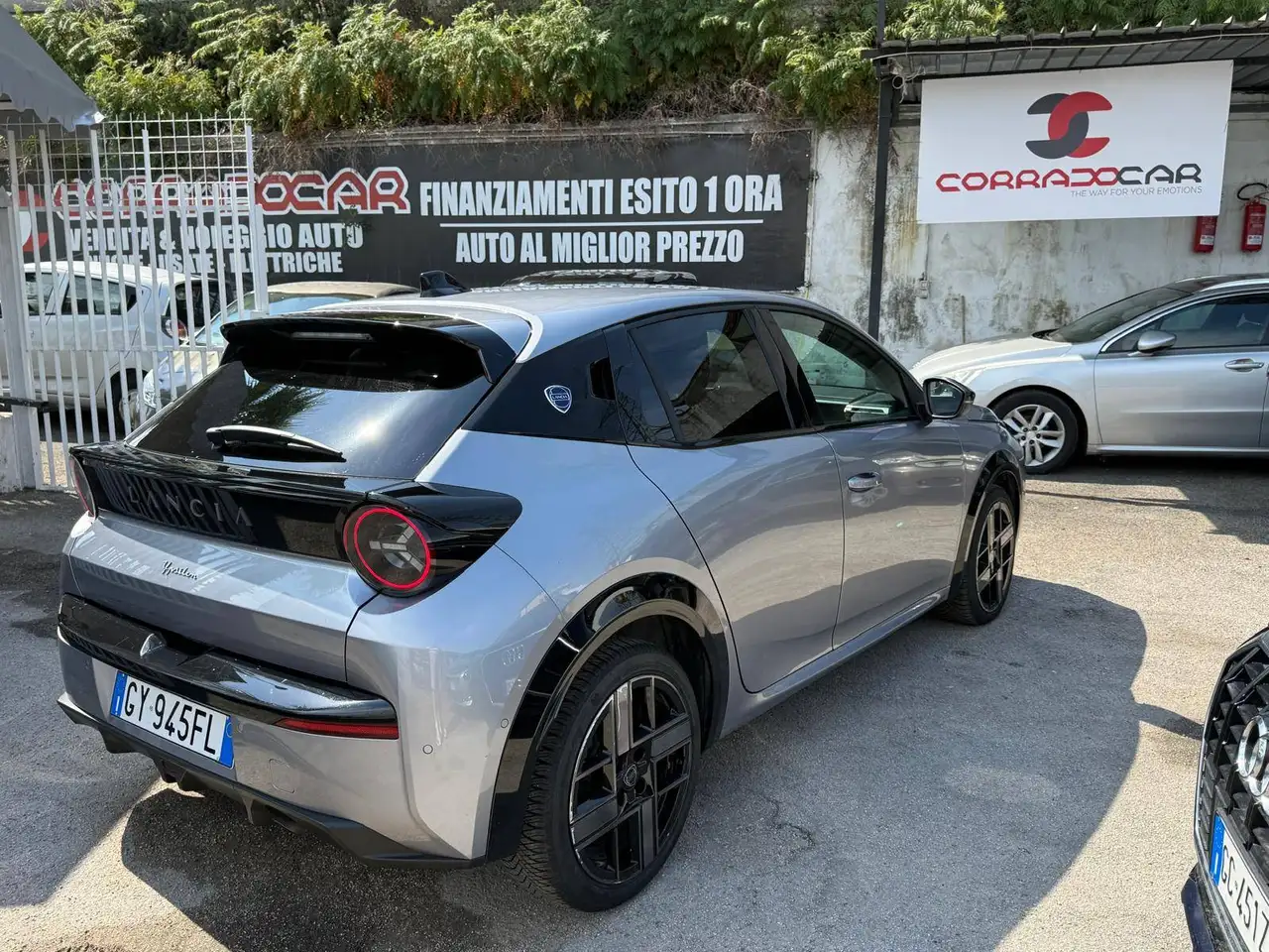 Lancia Ypsilon 2025