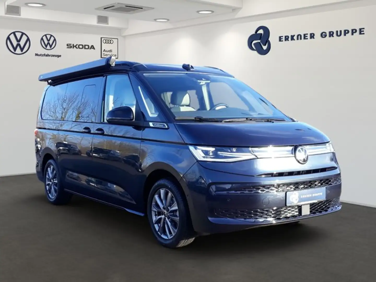 Volkswagen T7 California New California Ocean 2.0TDI DSG plava - 2