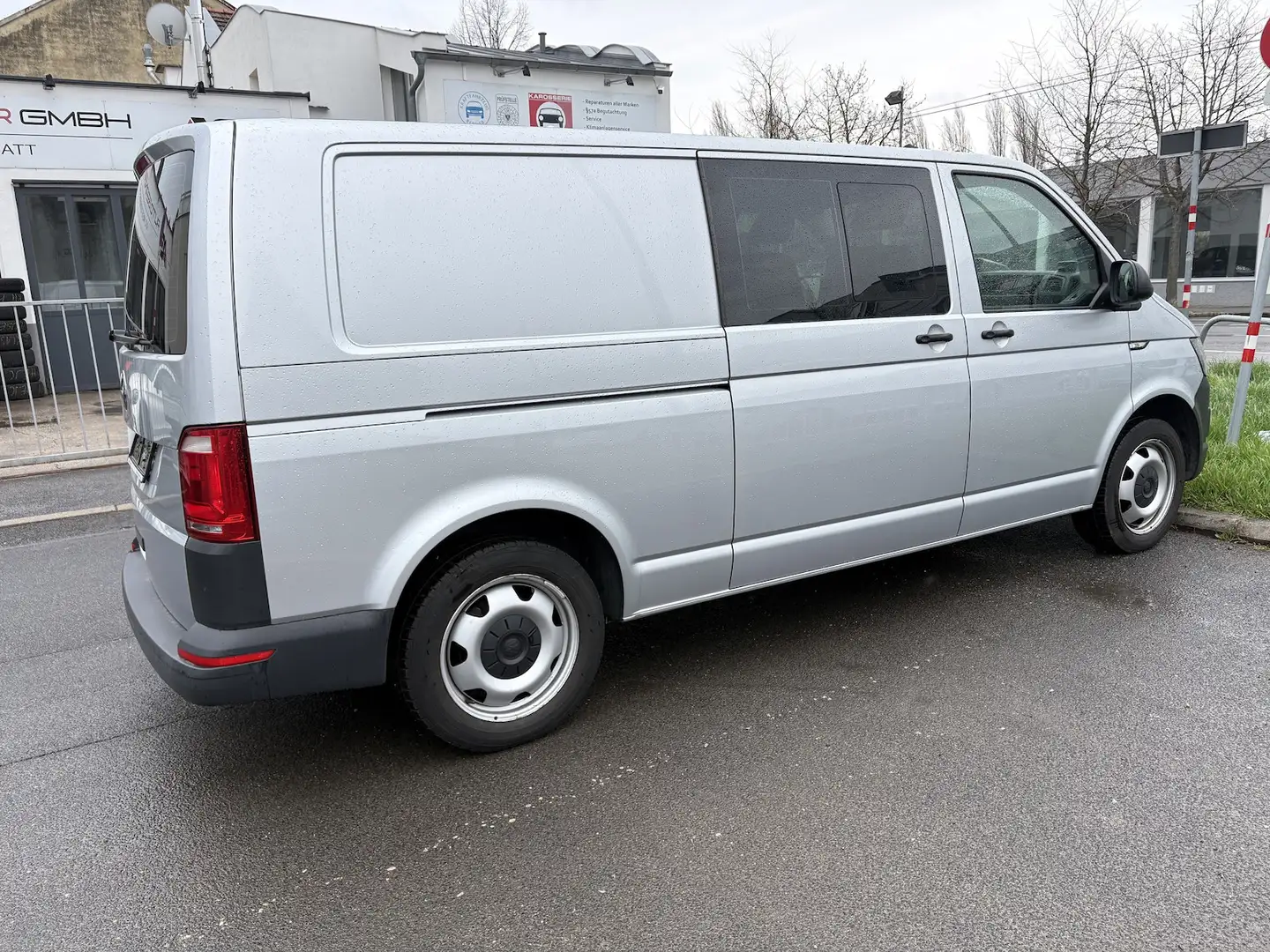 Volkswagen T6 DoKa Kasten 2.0 TDI LR 4MOTION*NAVI*KAMERA Grau - 2