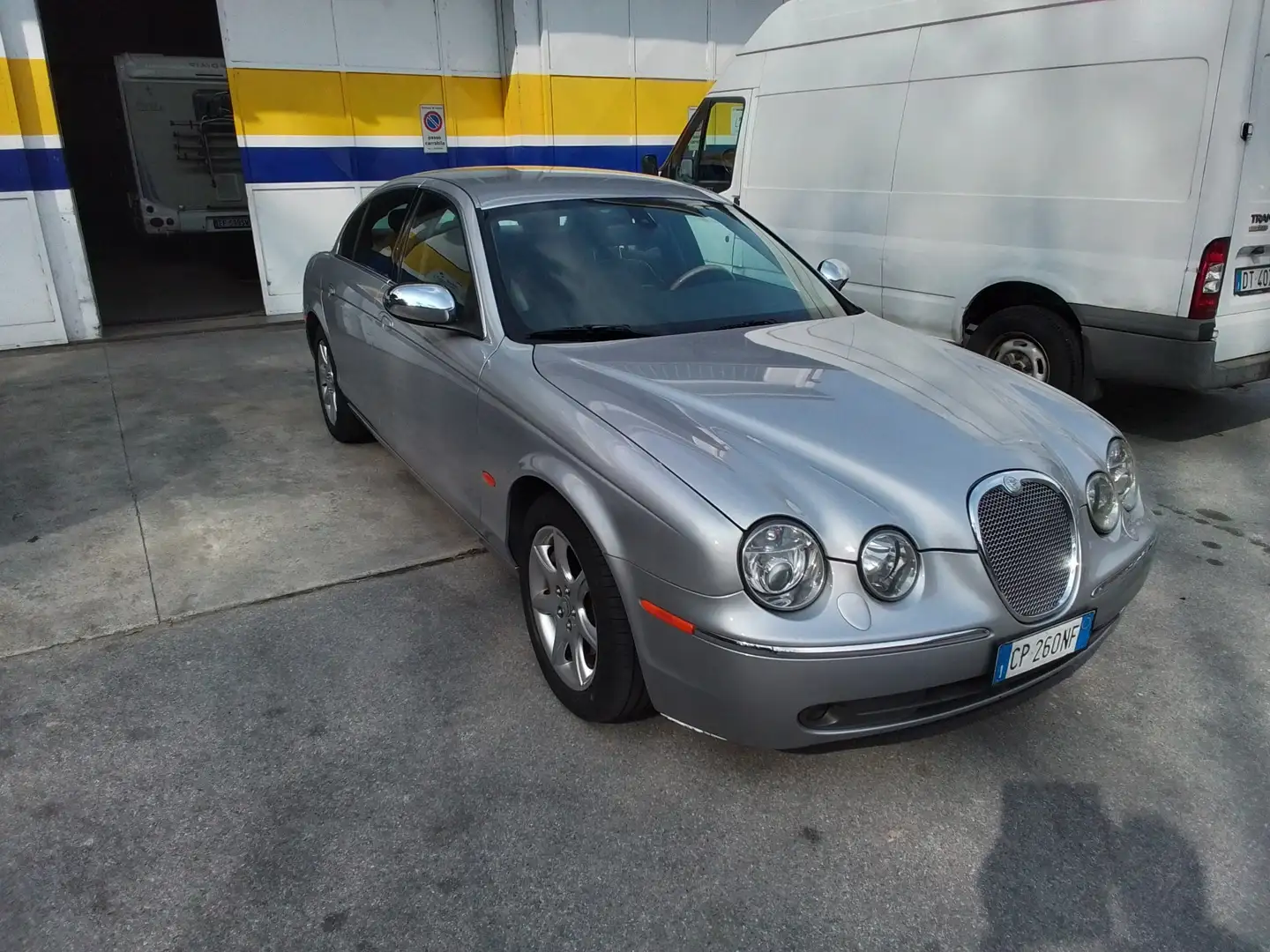 Jaguar S-Type 3.0 V6 Executive auto FL Gris - 2