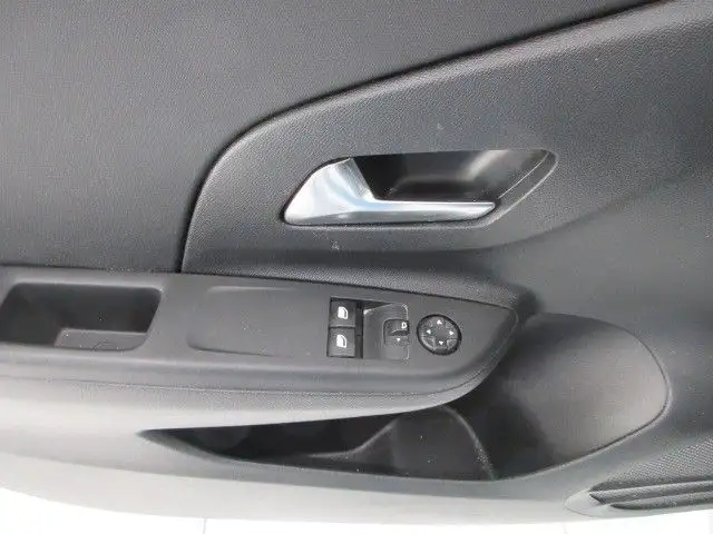 Opel Corsa view 14