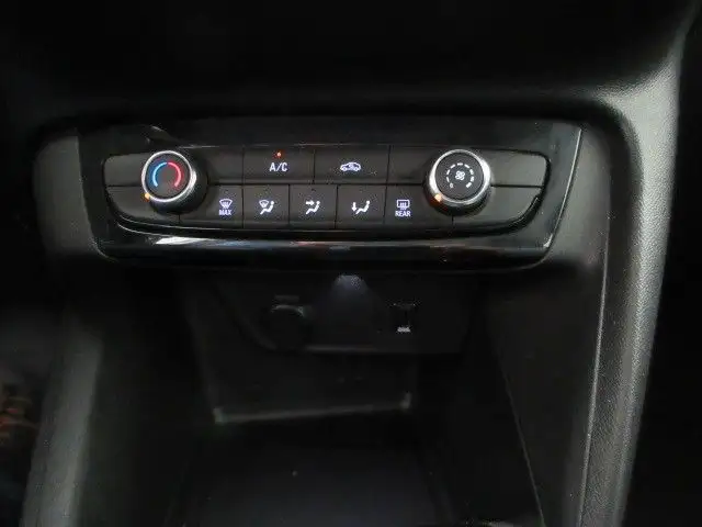 Opel Corsa view 13