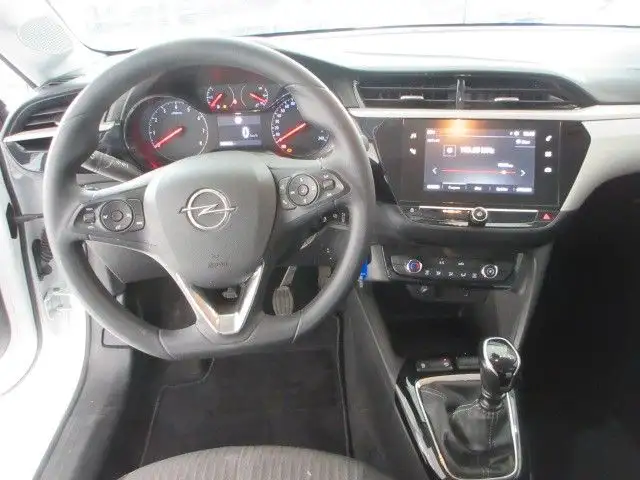Opel Corsa view 9