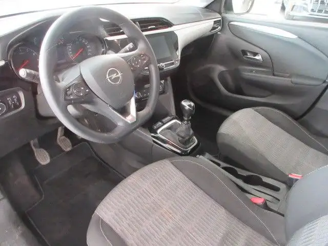 Opel Corsa view 5