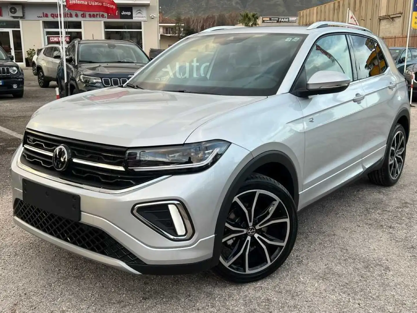Volkswagen T-Cross 1.0 tsi R-Line Plus 115cv Grün - 1