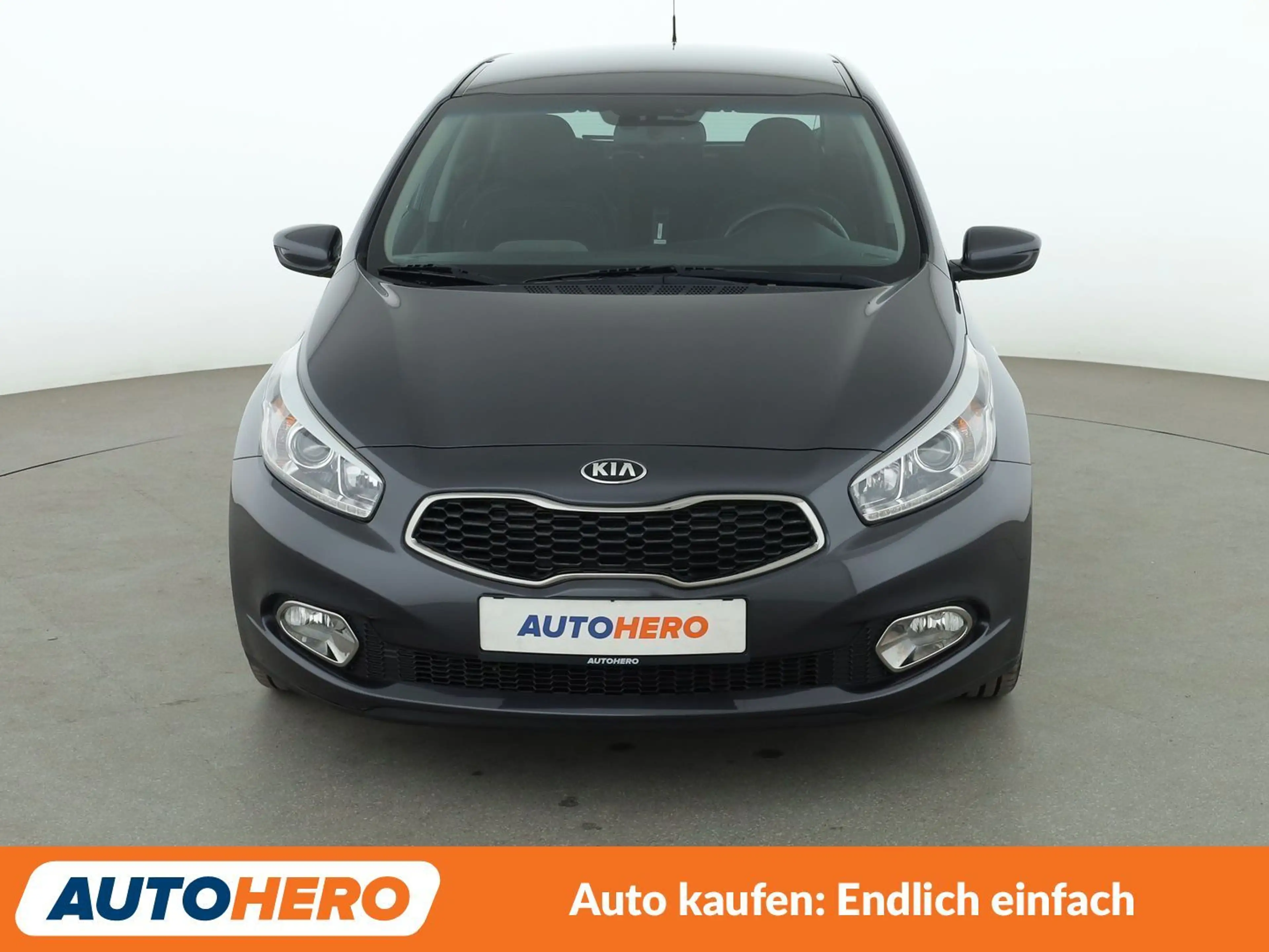 Kia Ceed / cee'd 1.6 GDI Dream-Team*NAVI*TEMPO*CAM*PDC*SHZ* — photo 9