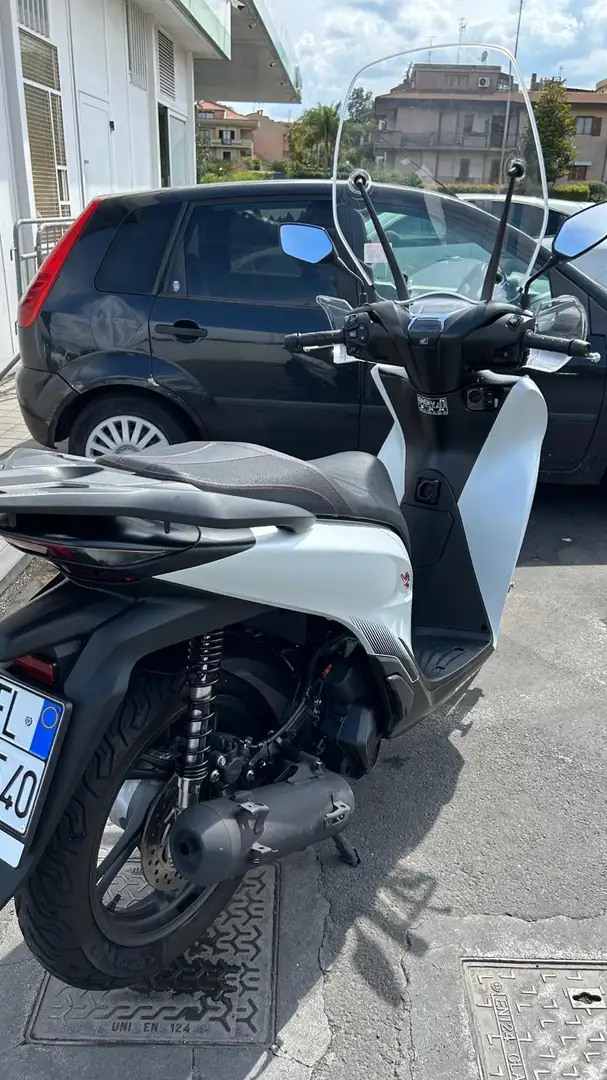 Honda SH 125i Sport - 2