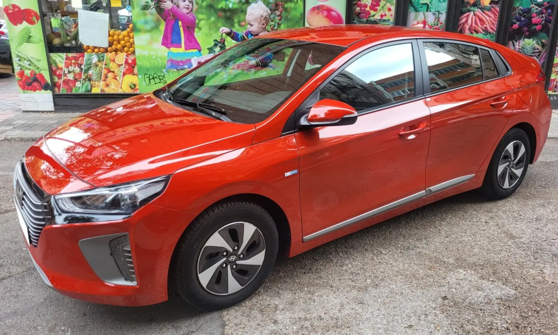 Hyundai IONIQ HEV 1.6 GDI Klass Nav Rojo - 2
