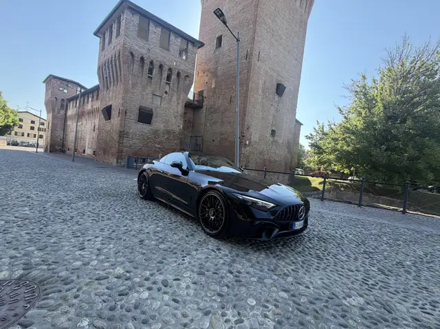 Mercedes-Benz SL 63 AMG Premium Plus Motorsport Collectors Edition 4matic+ auto