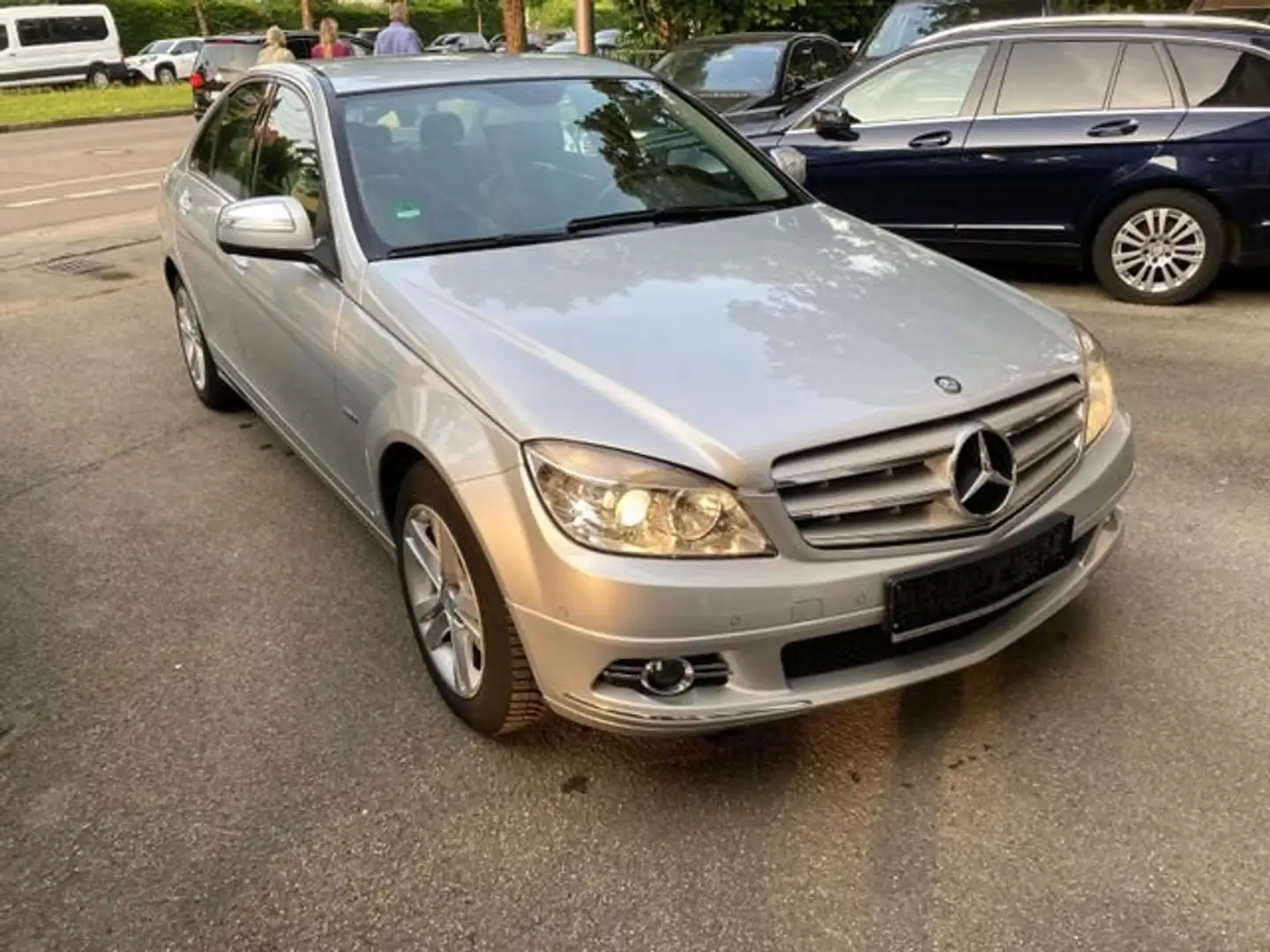 Mercedes-Benz C 220 CDI Lim.Avantg+Aut/Navi/SHZ/PDC/Tempo/s schön Silber - 2