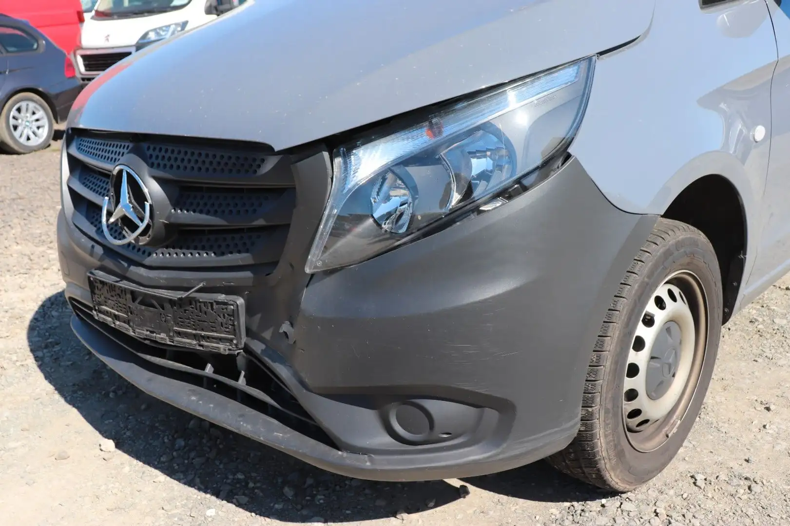 Mercedes-Benz Vito Tourer 114/116/119/124 CDI Base lang Grau - 2