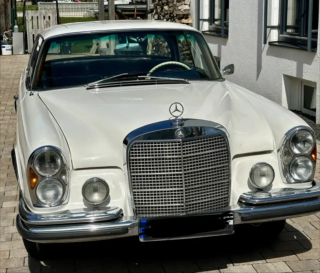 Mercedes-Benz 250 W111 250SE Automatik Coupe, foto 1