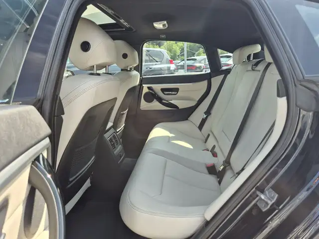 BMW 4 Series view 7