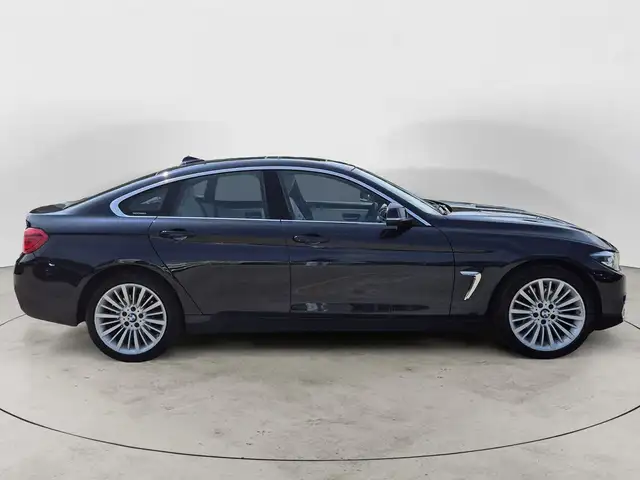 BMW 4 Series view 5
