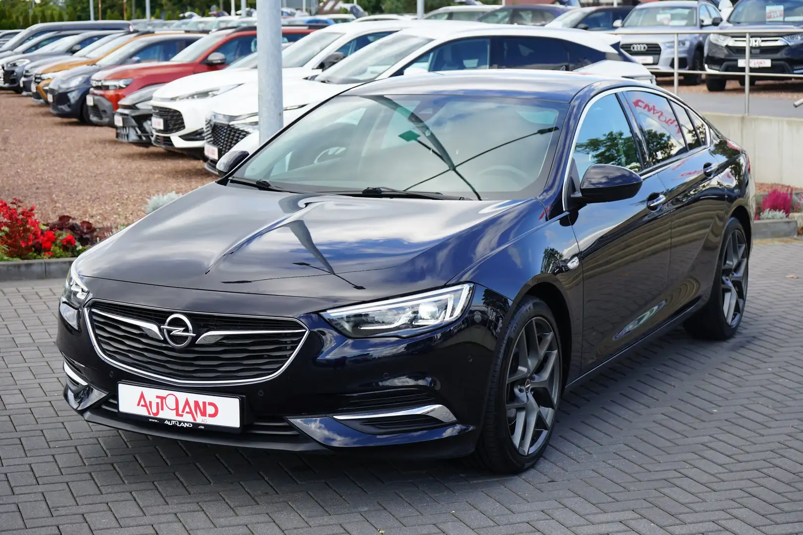 Opel Insignia GS 1.6 Turbo INNOVATION LED Navi Kamera Blauw - 2