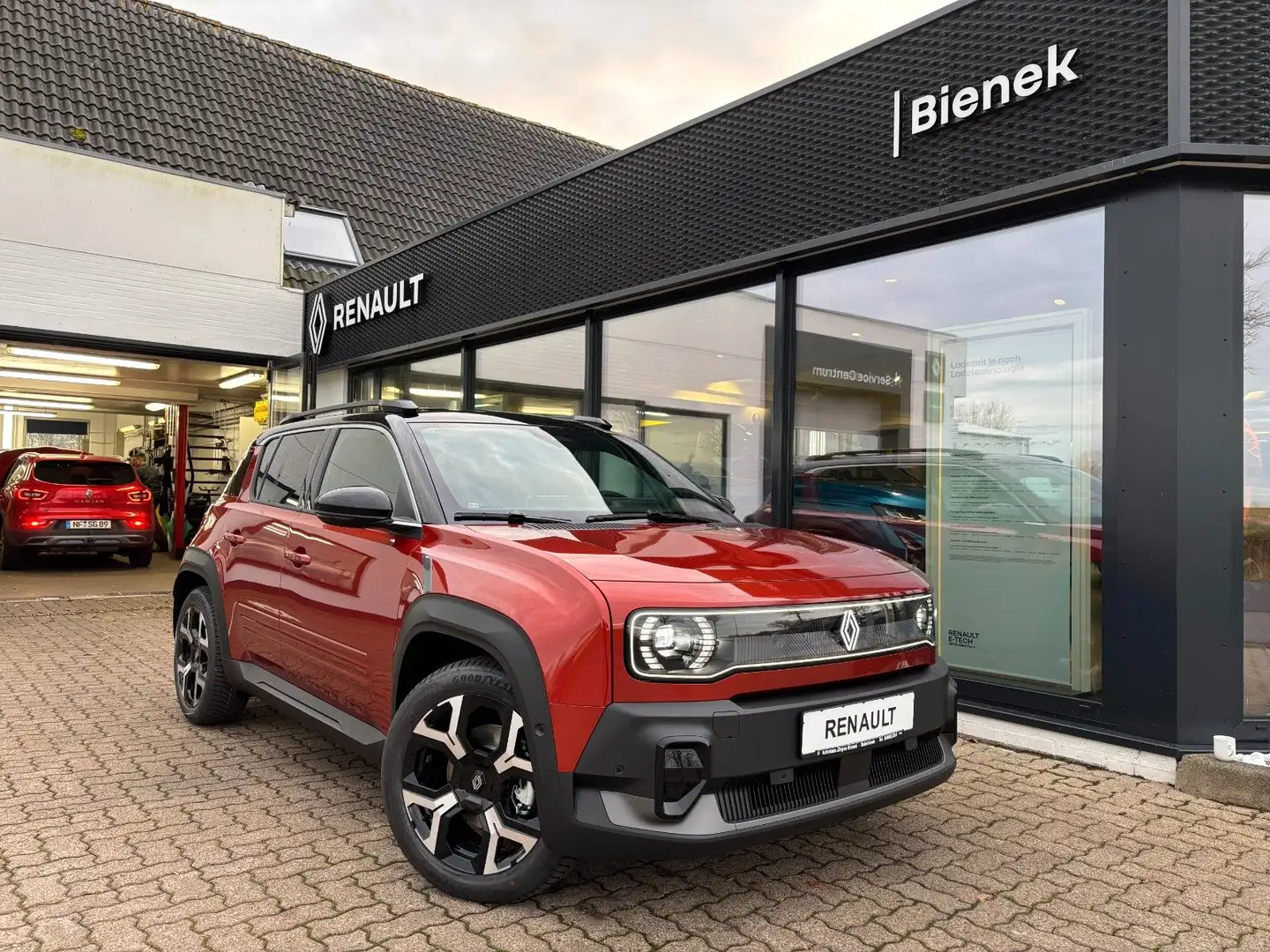 Renault R 4 E-Tech elektrisch Techno 150 Comfort Range Marrón - 2