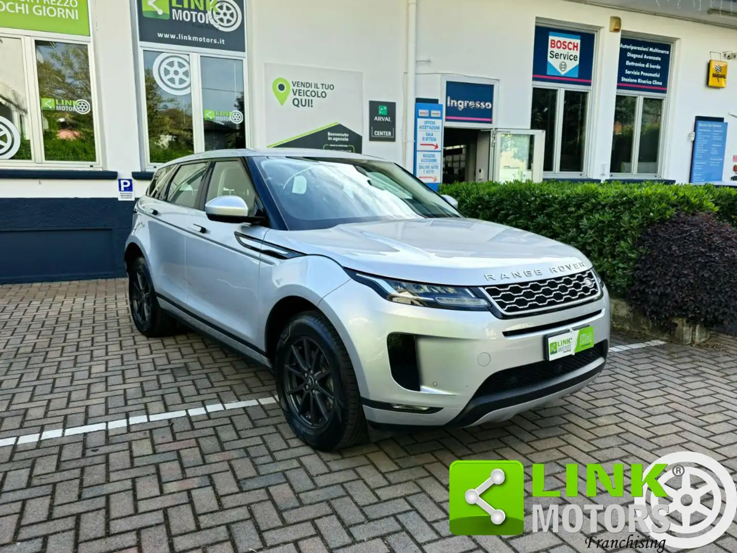 Land Rover Range Rover Evoque 2.0D I4-L.Flw 150 CV AWD Auto Argento - 1
