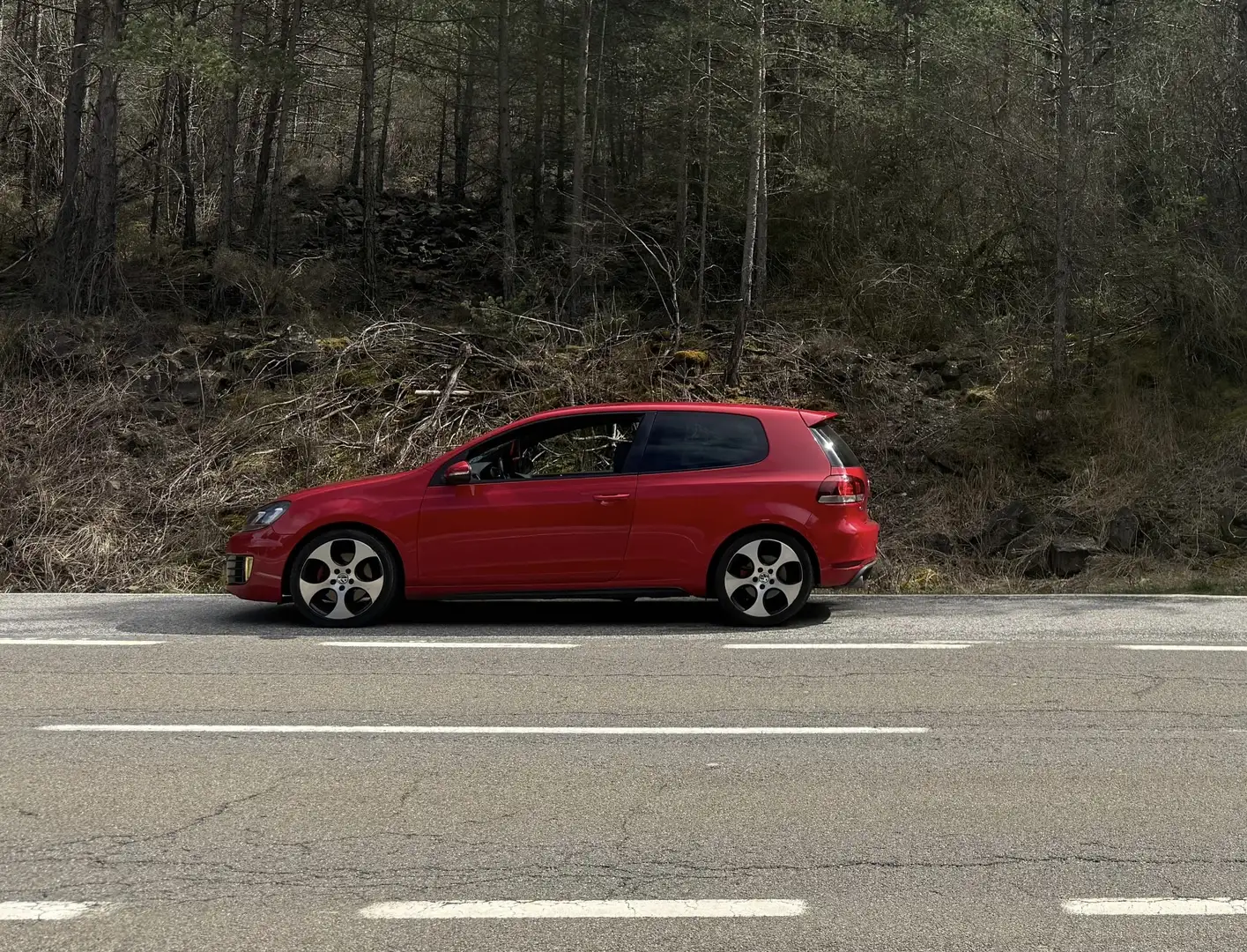 Volkswagen Golf GTI 2.0 TSI - 2