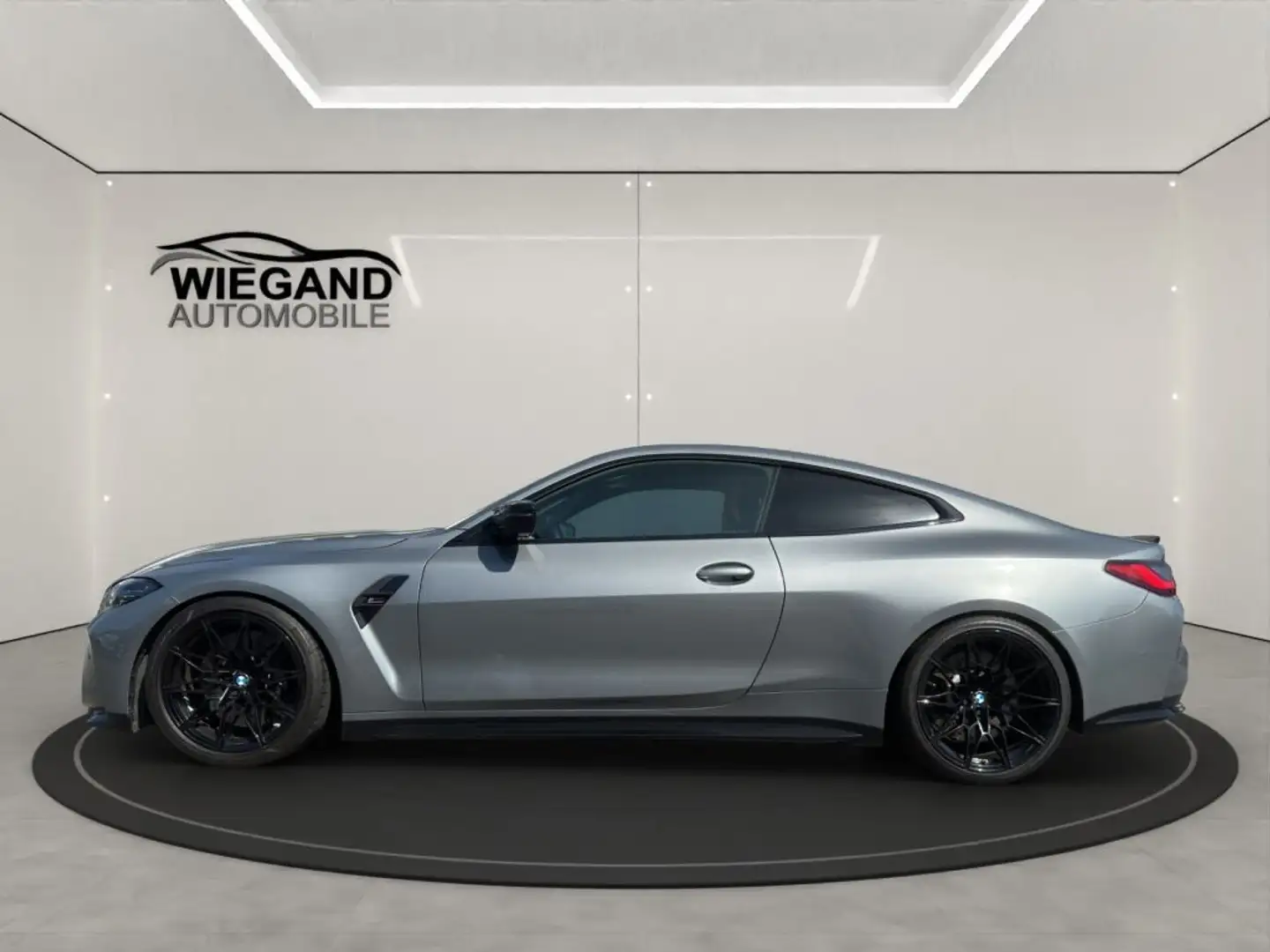 BMW M4 Competition M xDrive+M-DRIVERS+Driving Assist Grau - 2