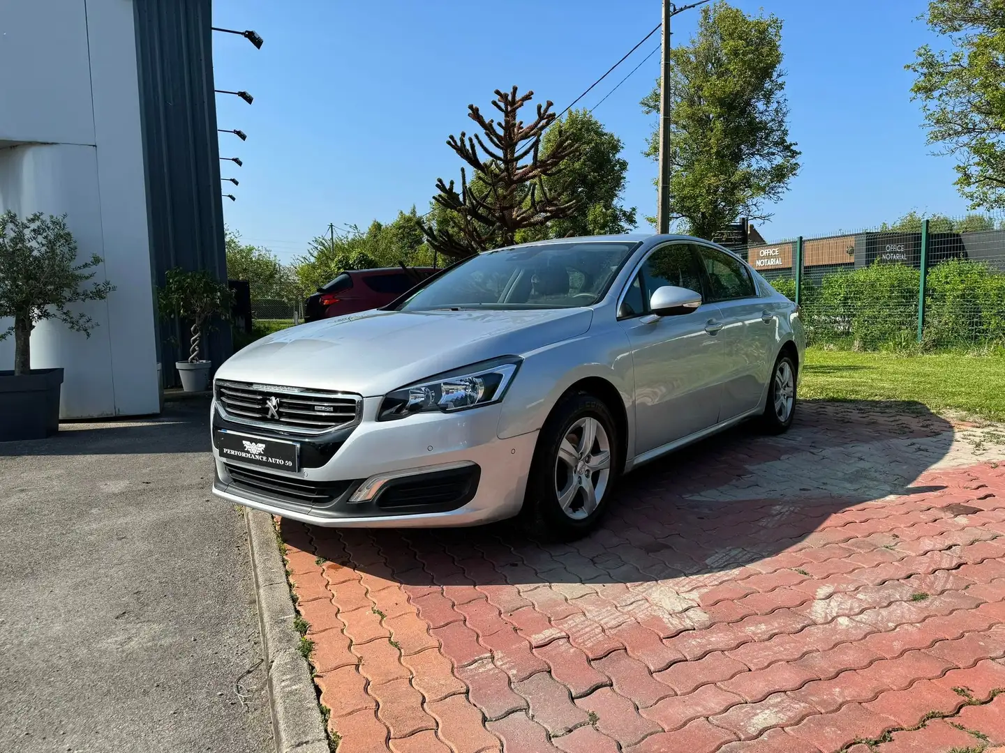 Peugeot 508 1.6 e-HDi 115ch Style Gris - 1