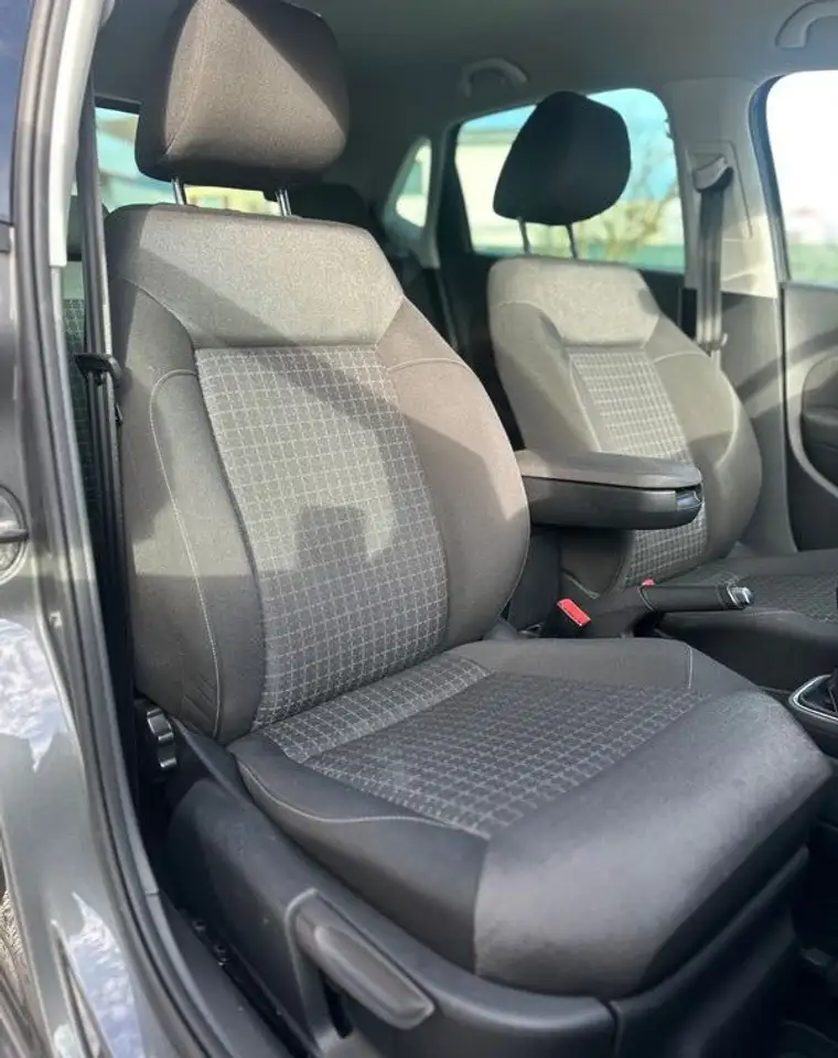 Volkswagen Polo Citadine 5 portes — photo 16
