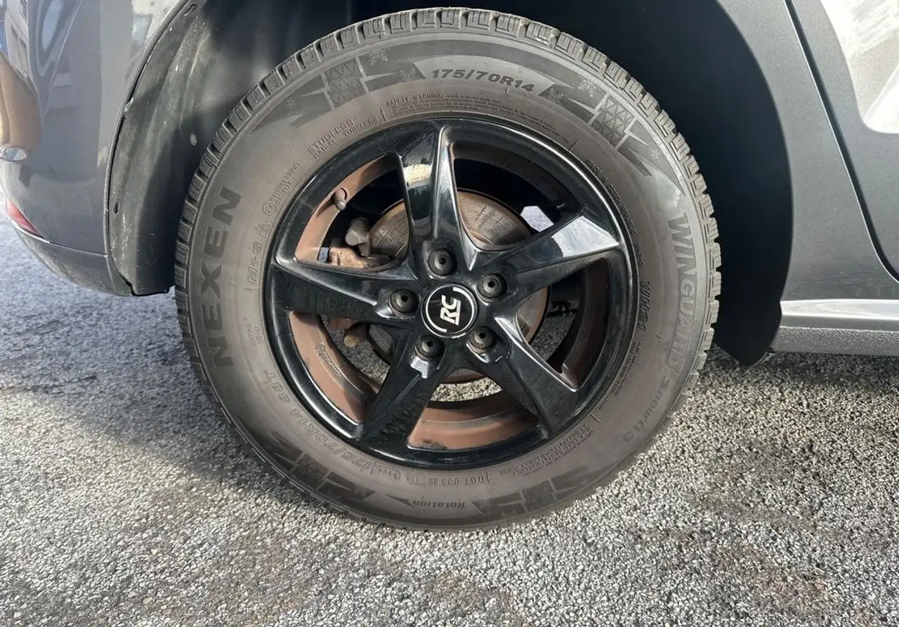 Volkswagen Polo Citadine 5 portes — photo 20