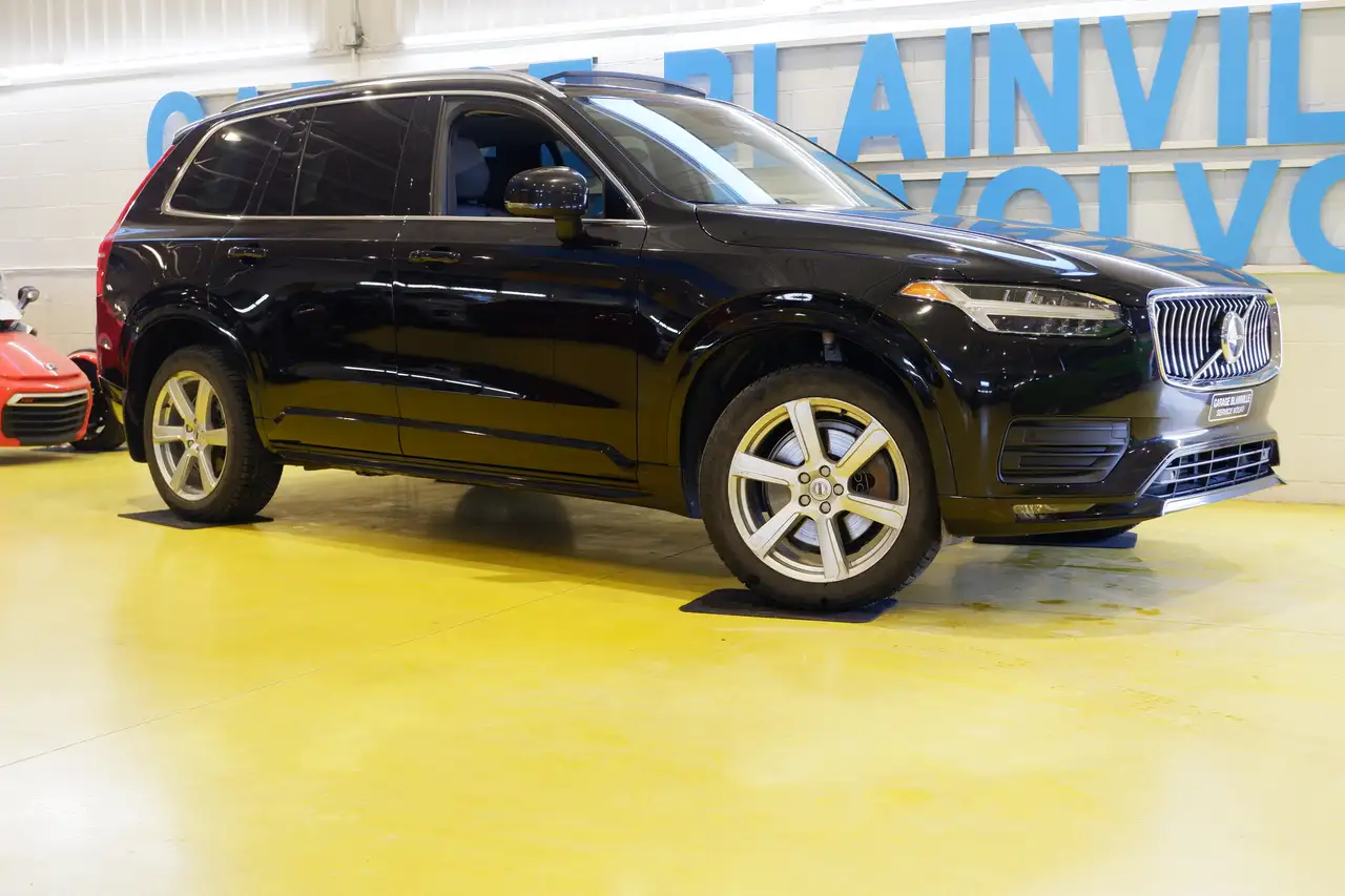 2022 Volvo XC90