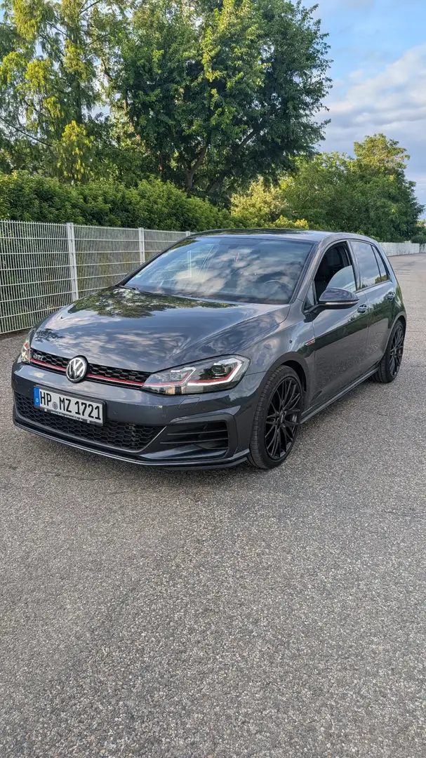 Volkswagen Golf GTI (BlueMotion Technology) DSG - 2