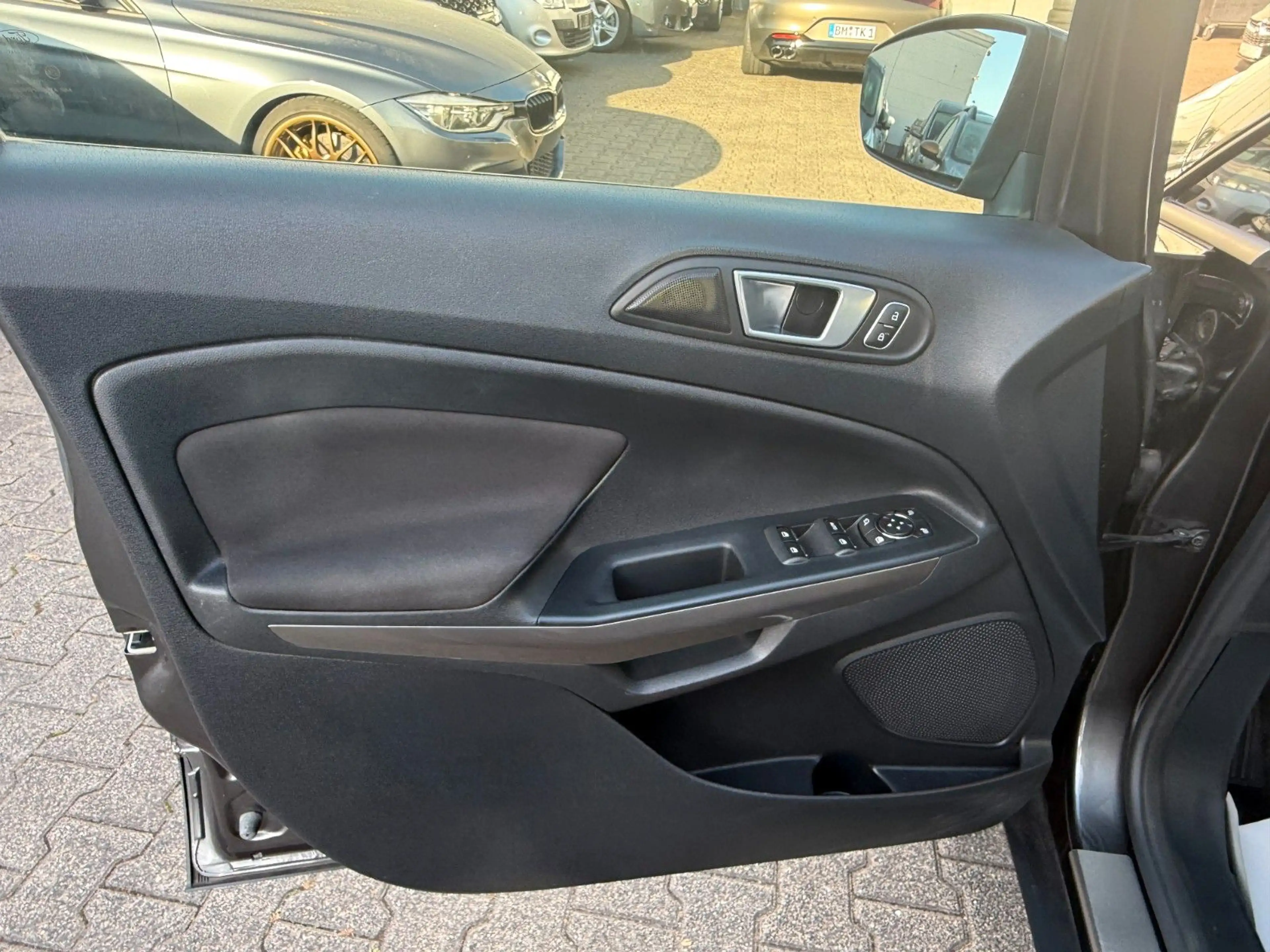 Ford EcoSport Cool & Connect 1.HAND/KLIMA/NAVI/PDC — photo 8
