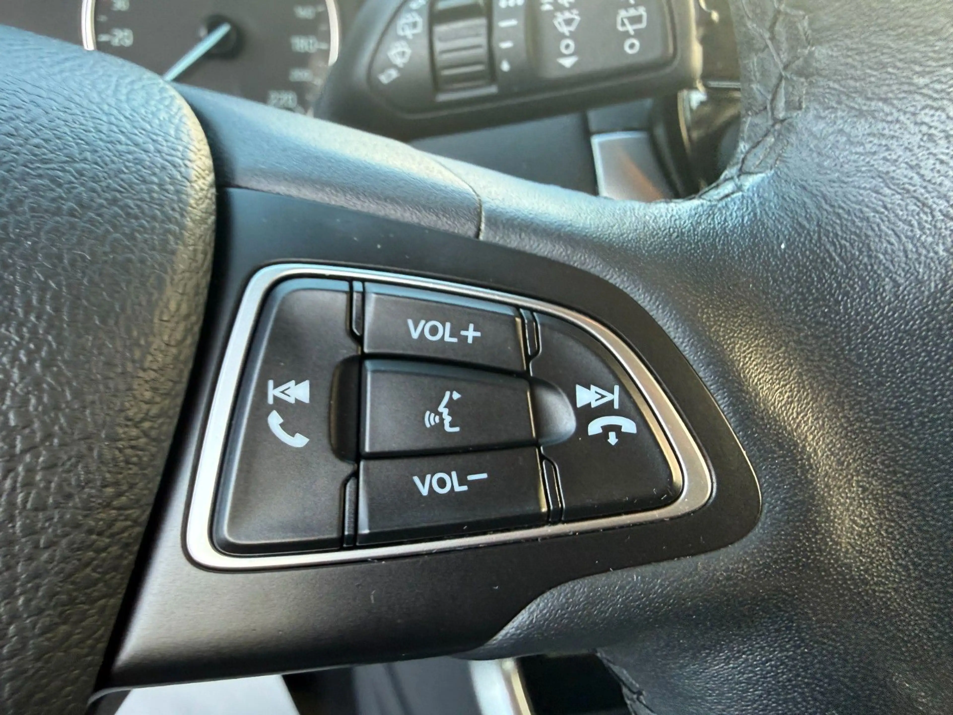 Ford EcoSport Cool & Connect 1.HAND/KLIMA/NAVI/PDC — photo 14