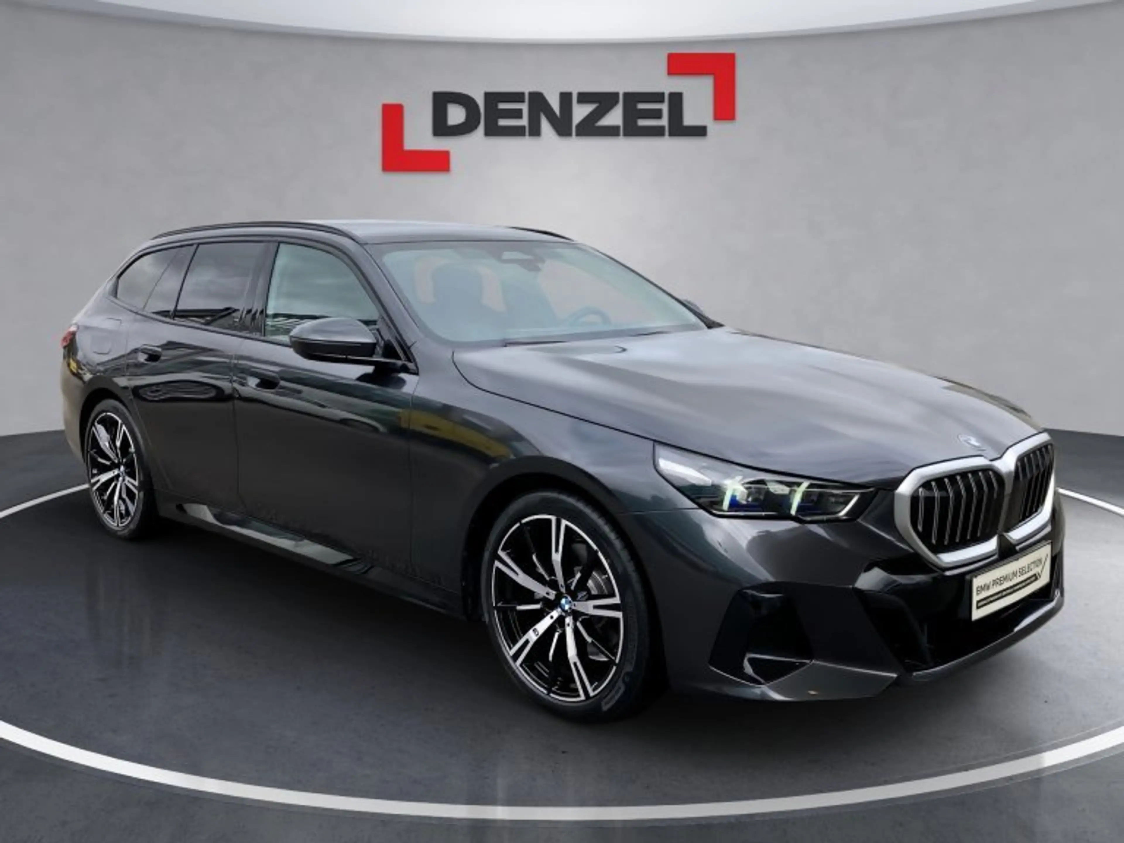 BMW 520 d xDrive Touring G61 B47 — photo 6