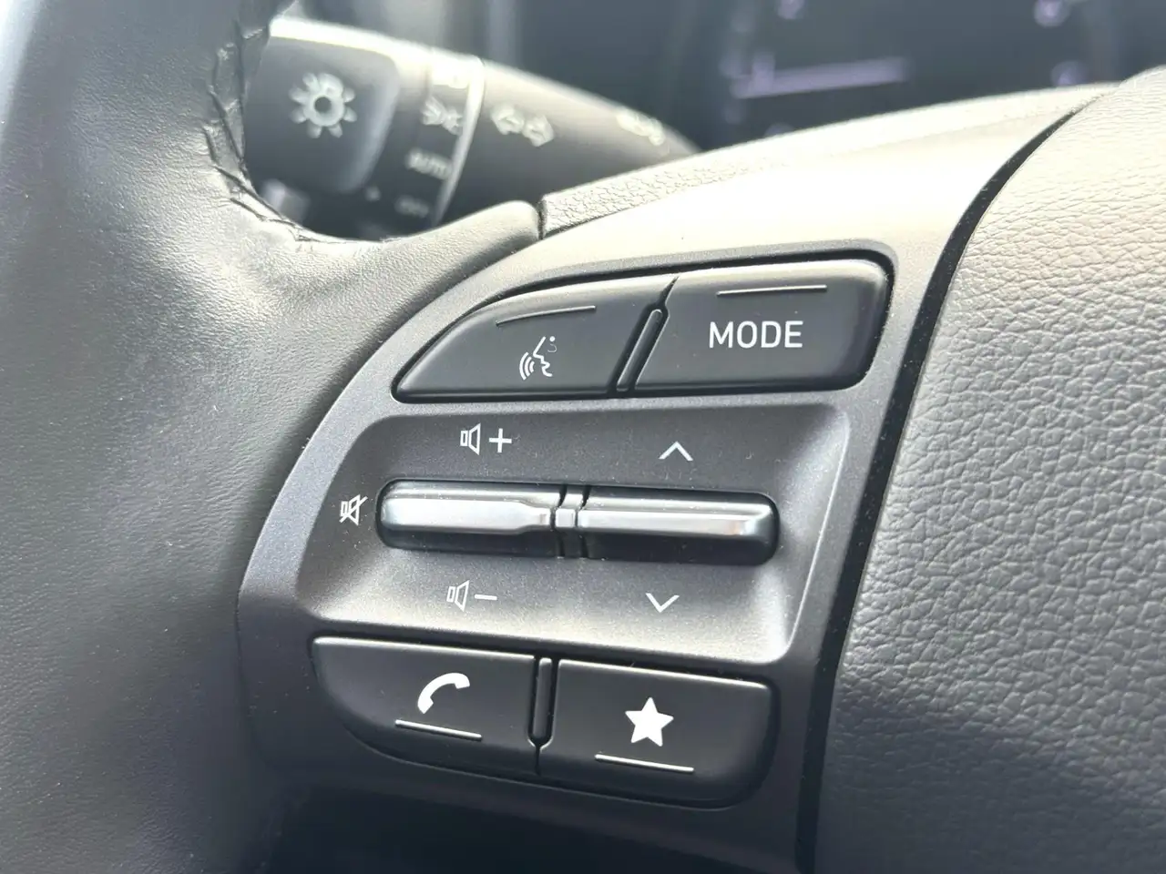Hyundai KONA photo Hyundai KONA