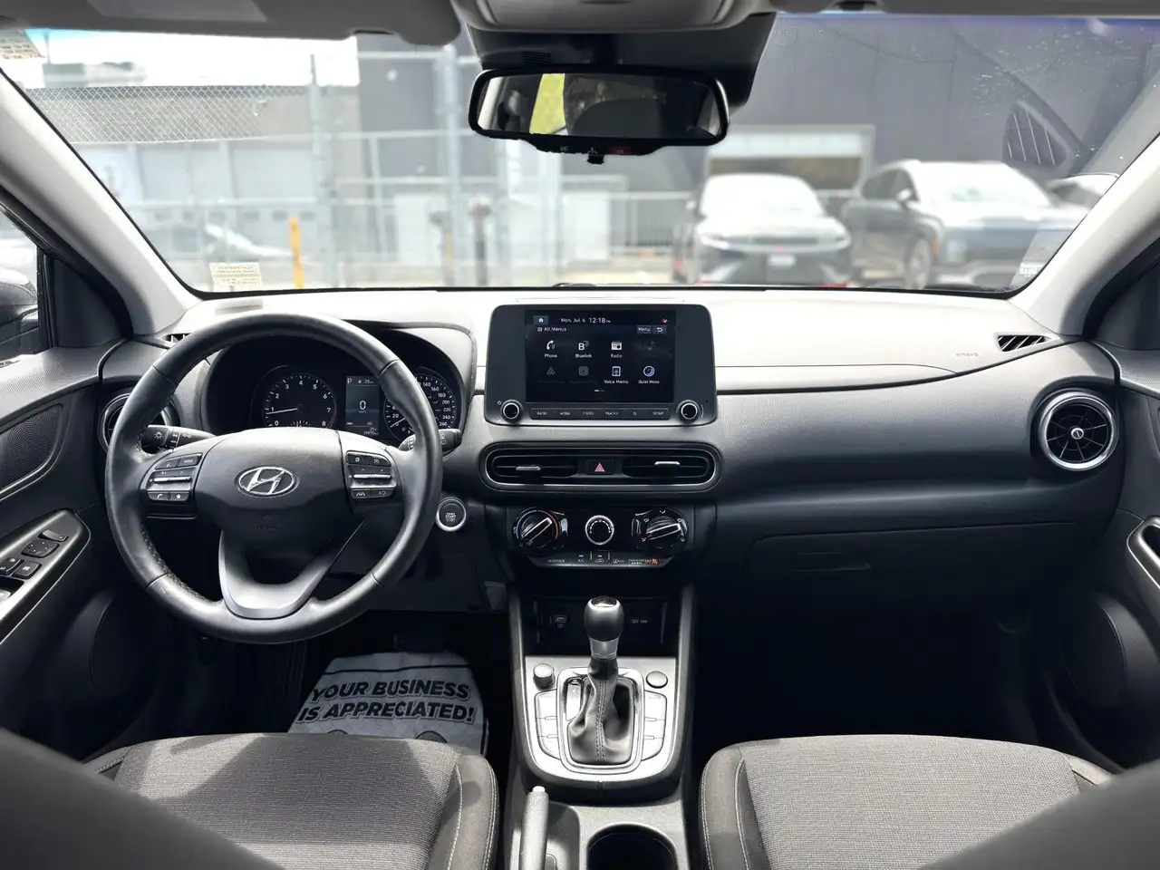 Hyundai KONA photo Hyundai KONA