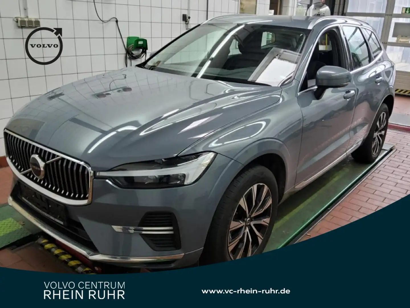 Volvo XC60 B4 (D) AWD Plus Bright+WINTERPAK+MEMORY+RFK Grau - 1
