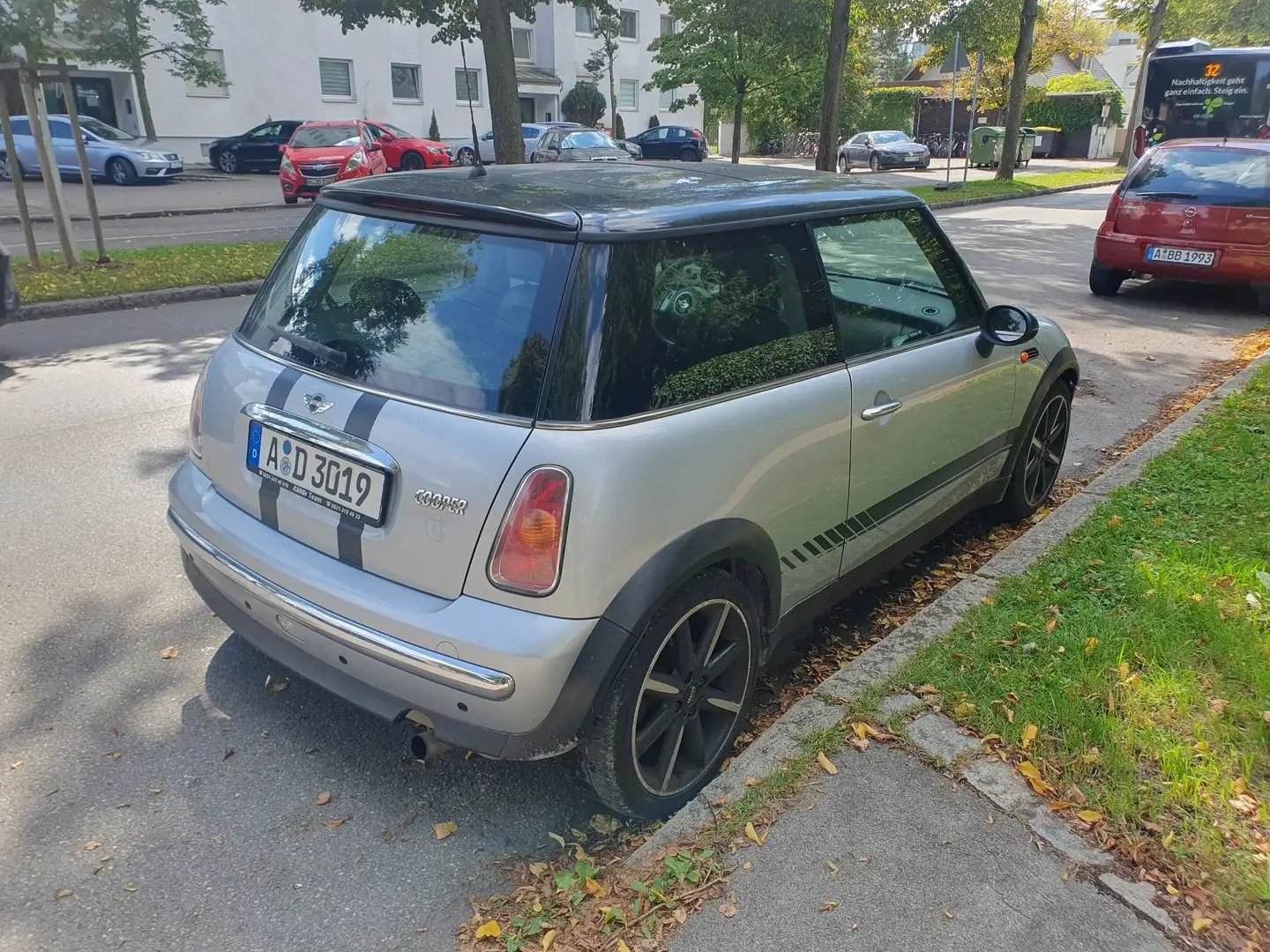 MINI Cooper - 1