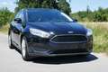 Ford Focus Focus Lim. Business Schwarz - thumbnail 2