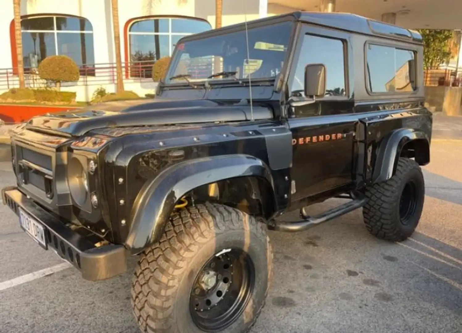 Land Rover Defender Pequeño Manual de 3 Puertas zelena - 1