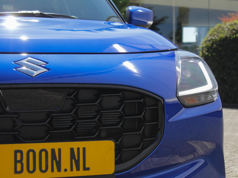 Suzuki Swift 1.2 Style Smart Hybrid | Navi | Cruise | Clima | H — photo 13