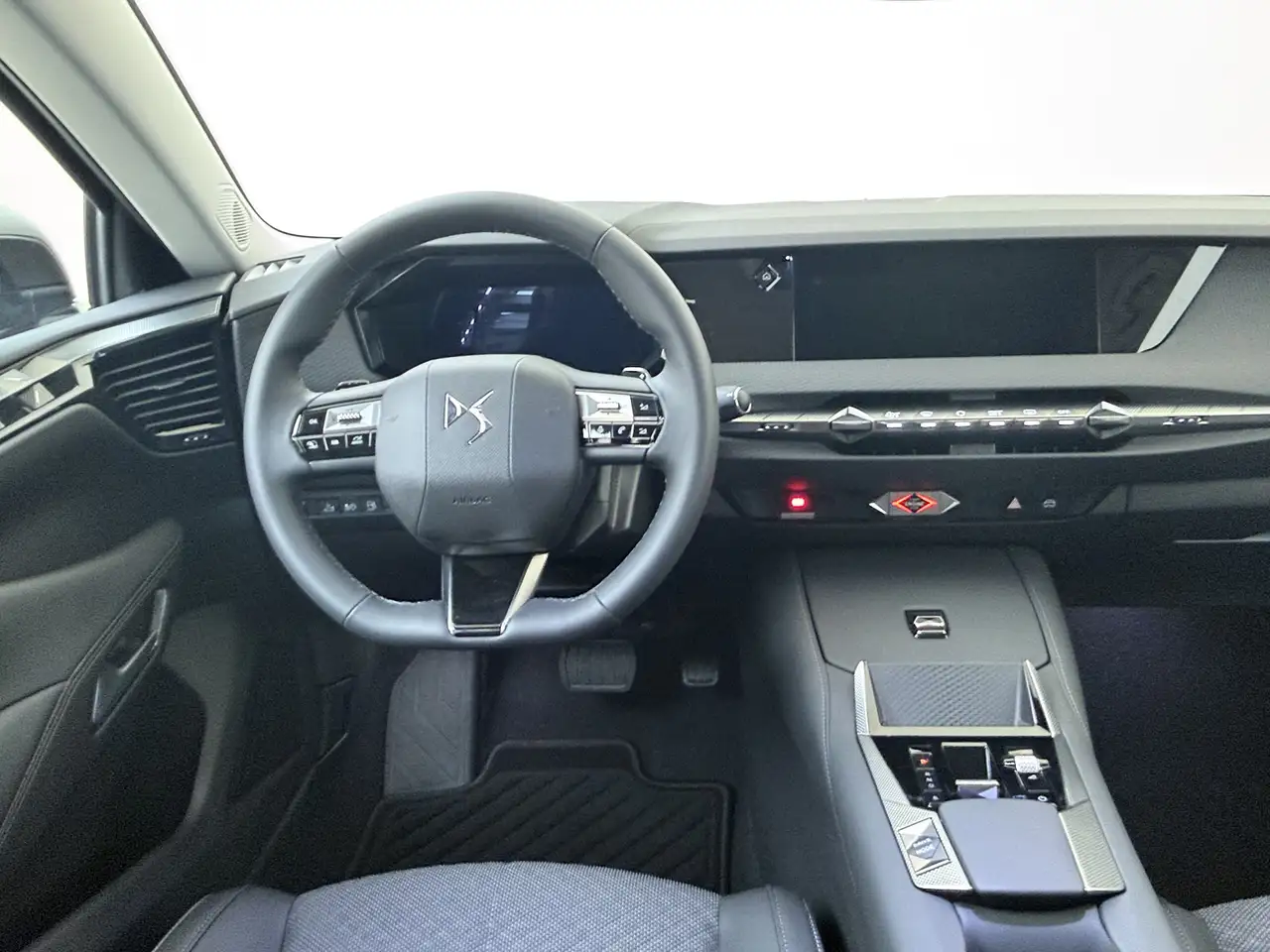 DS Automobiles DS 4 2026
