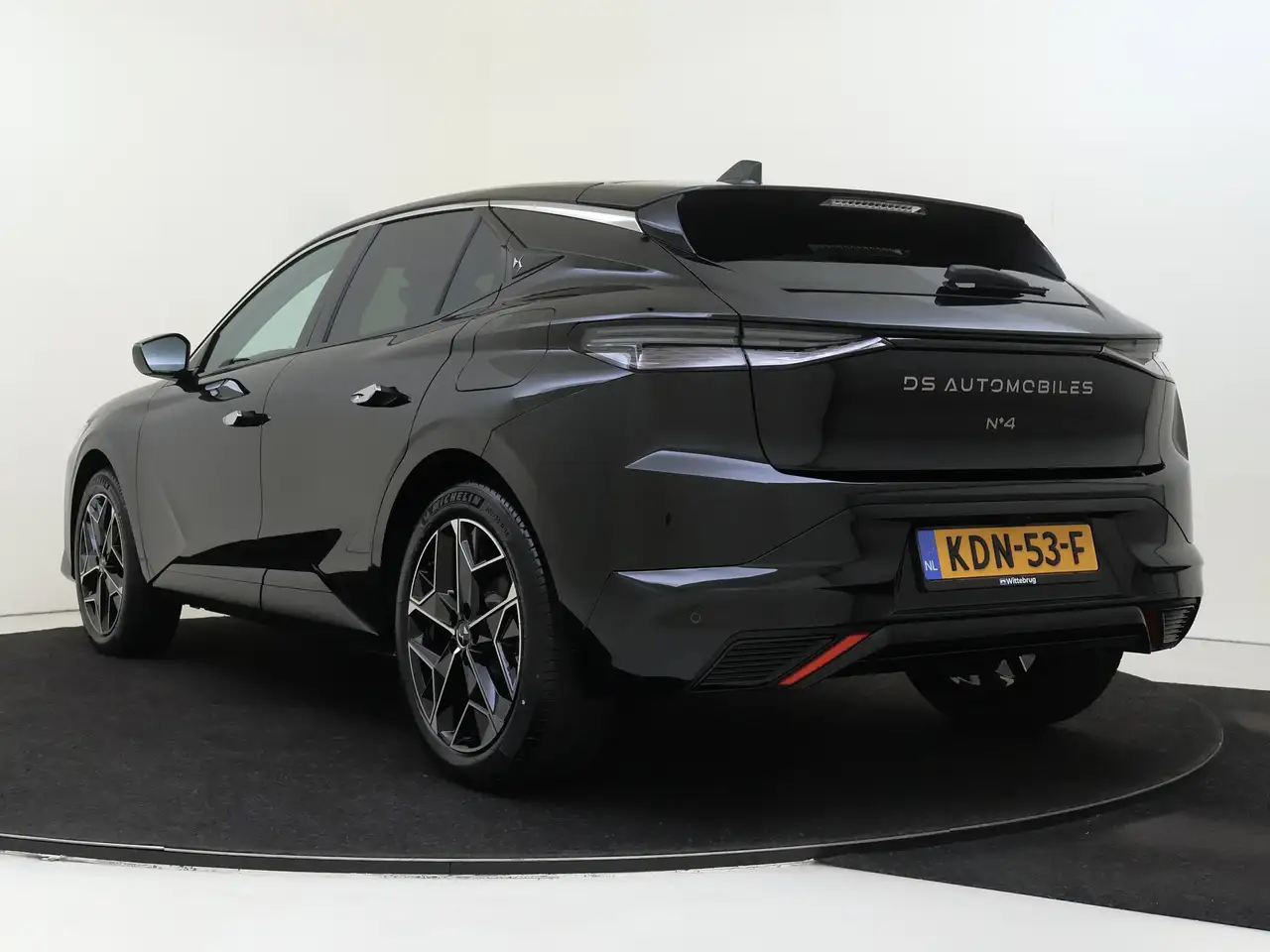 DS Automobiles DS 4 2026