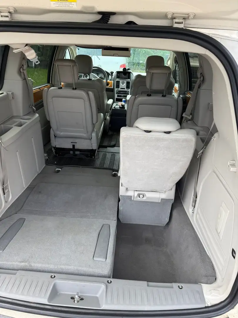 Chrysler Grand Voyager Limited Stow'n Go V6 Aut. Weiß - 2