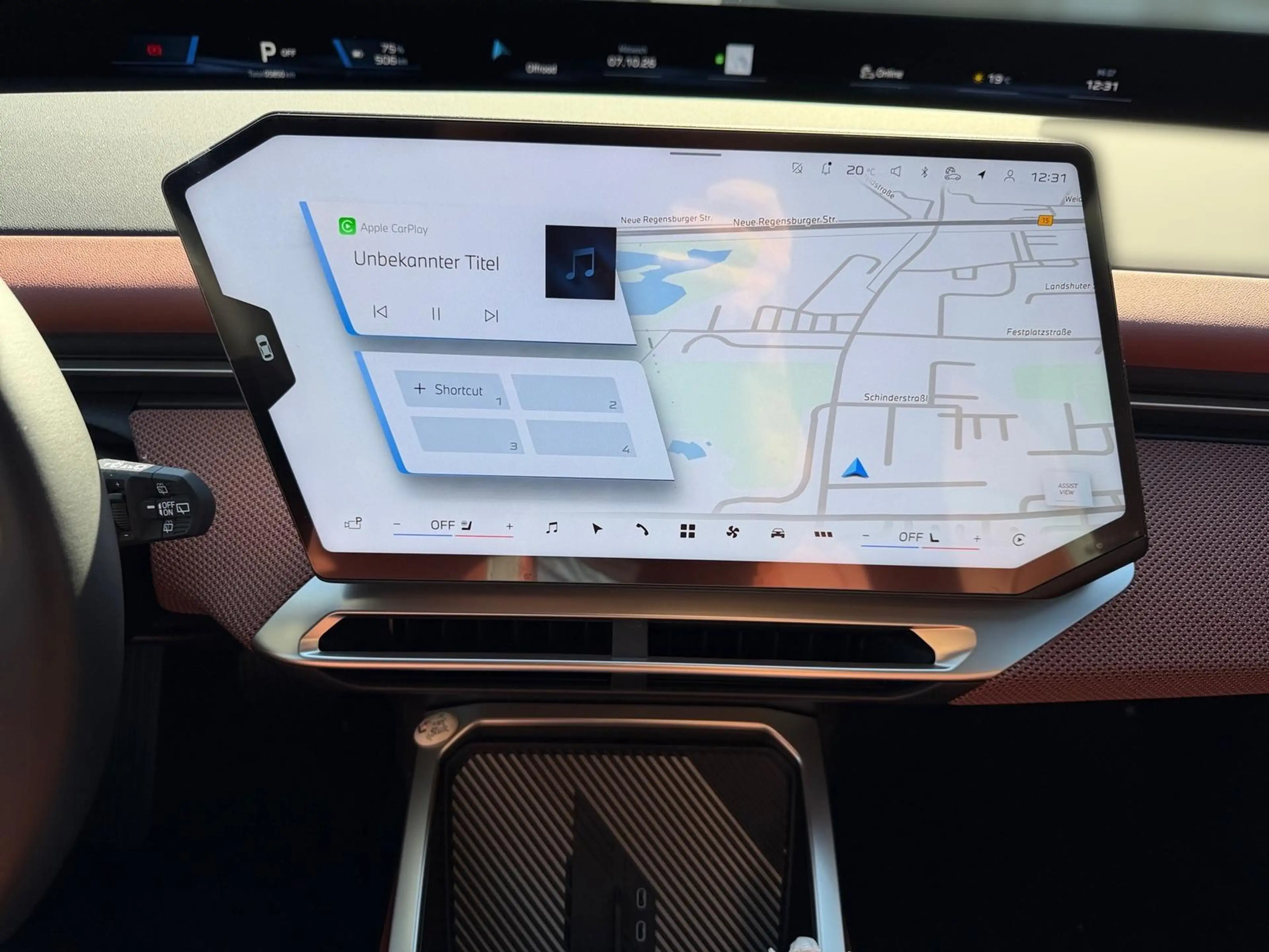 BMW iX3 50 xDrive *AHK/HARMAN/PANO/HUD* — photo 15