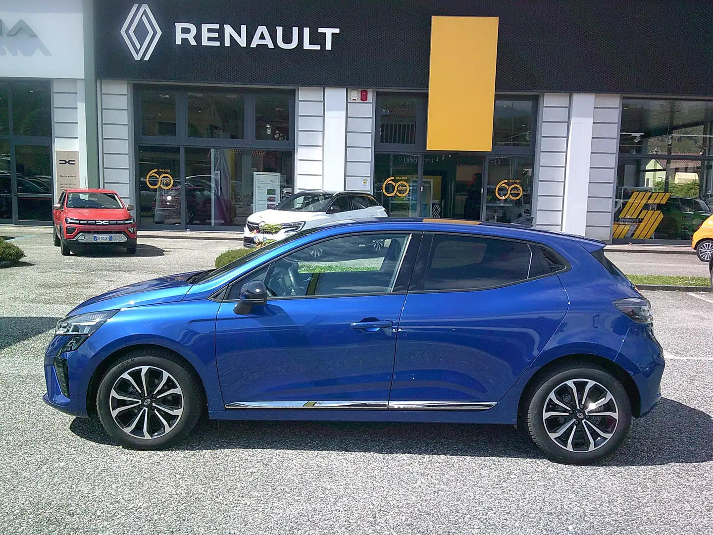 Renault Clio Clio 1.0 tce Techno 90cv Blau - 2
