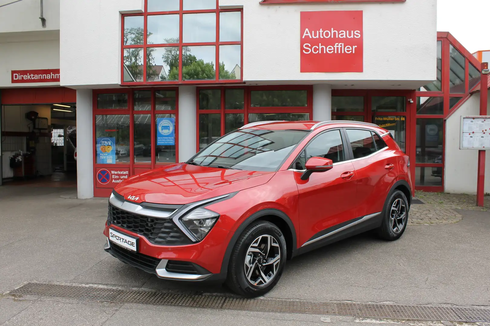 Kia Sportage 1.6 T-GDI 2WD MHEV Automatik Navi Rojo - 1