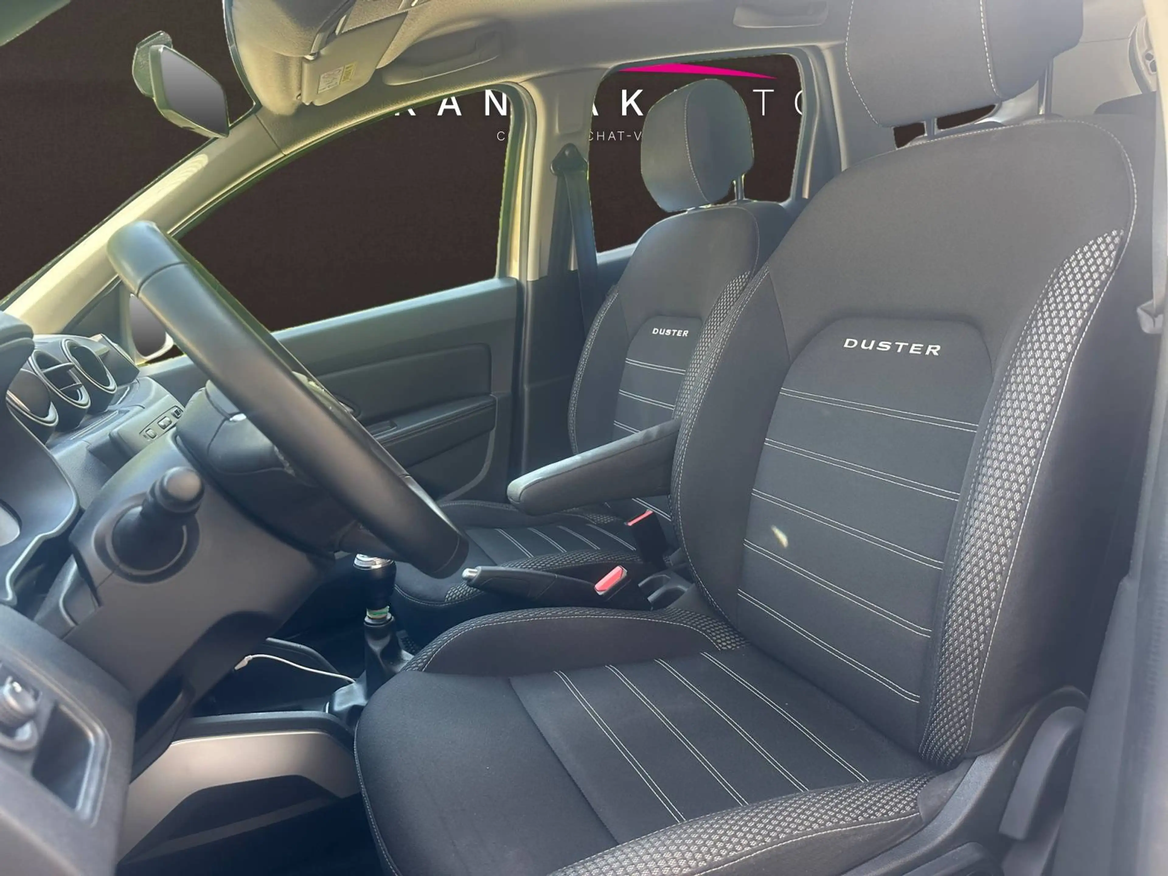 Dacia Duster Duster 1.3 TCe / Caméra / Clim / Garantie 12 MOIS — photo 10