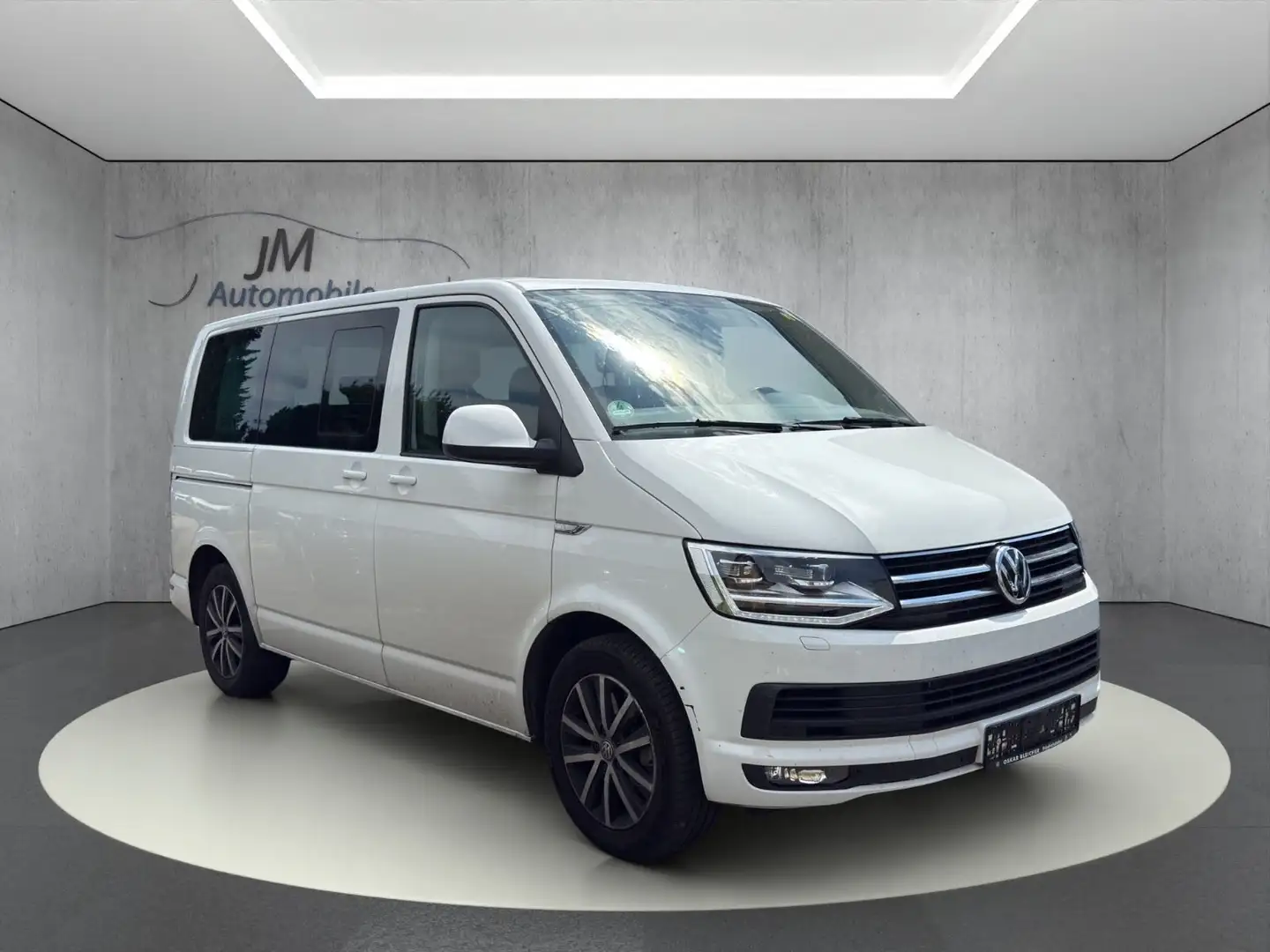 Volkswagen T6 Multivan Comfortline LED AHK Kamera Weiß - 1