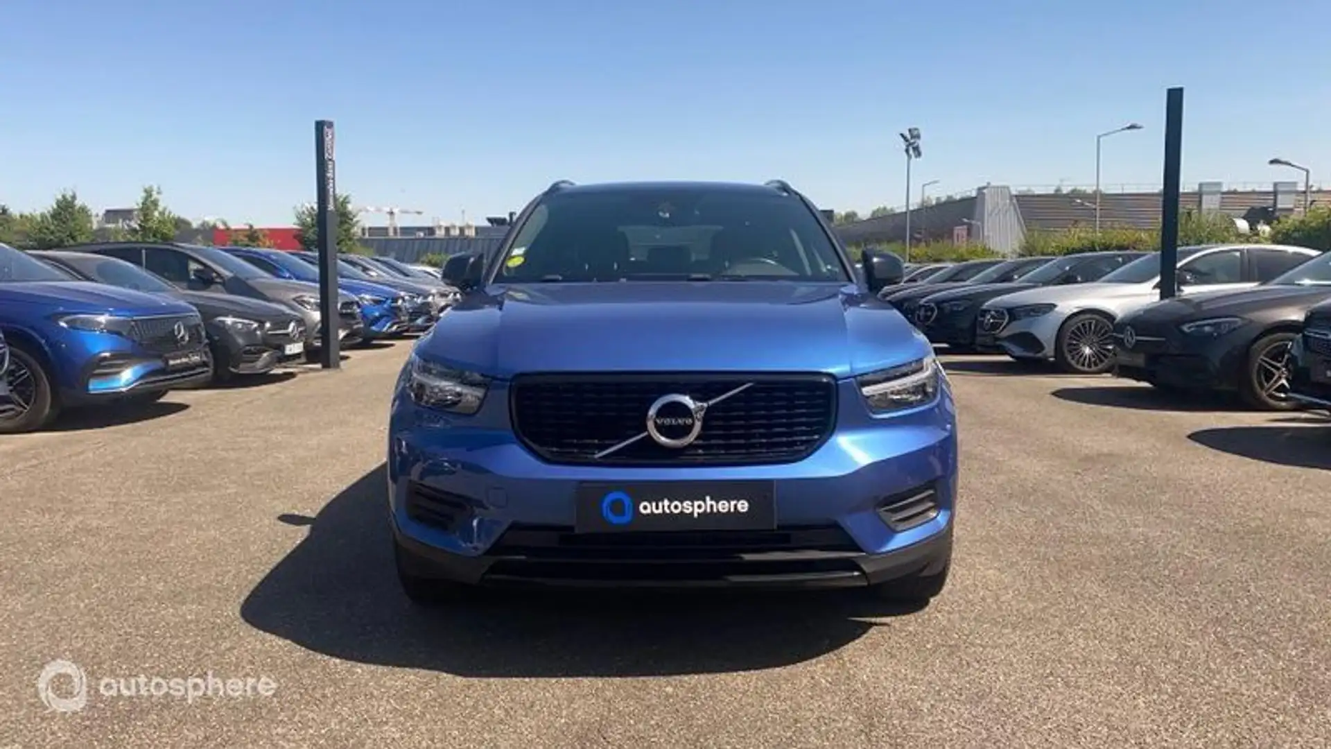 Volvo XC40 D4 AdBlue AWD 190ch R-Design Geartronic 8 - 2