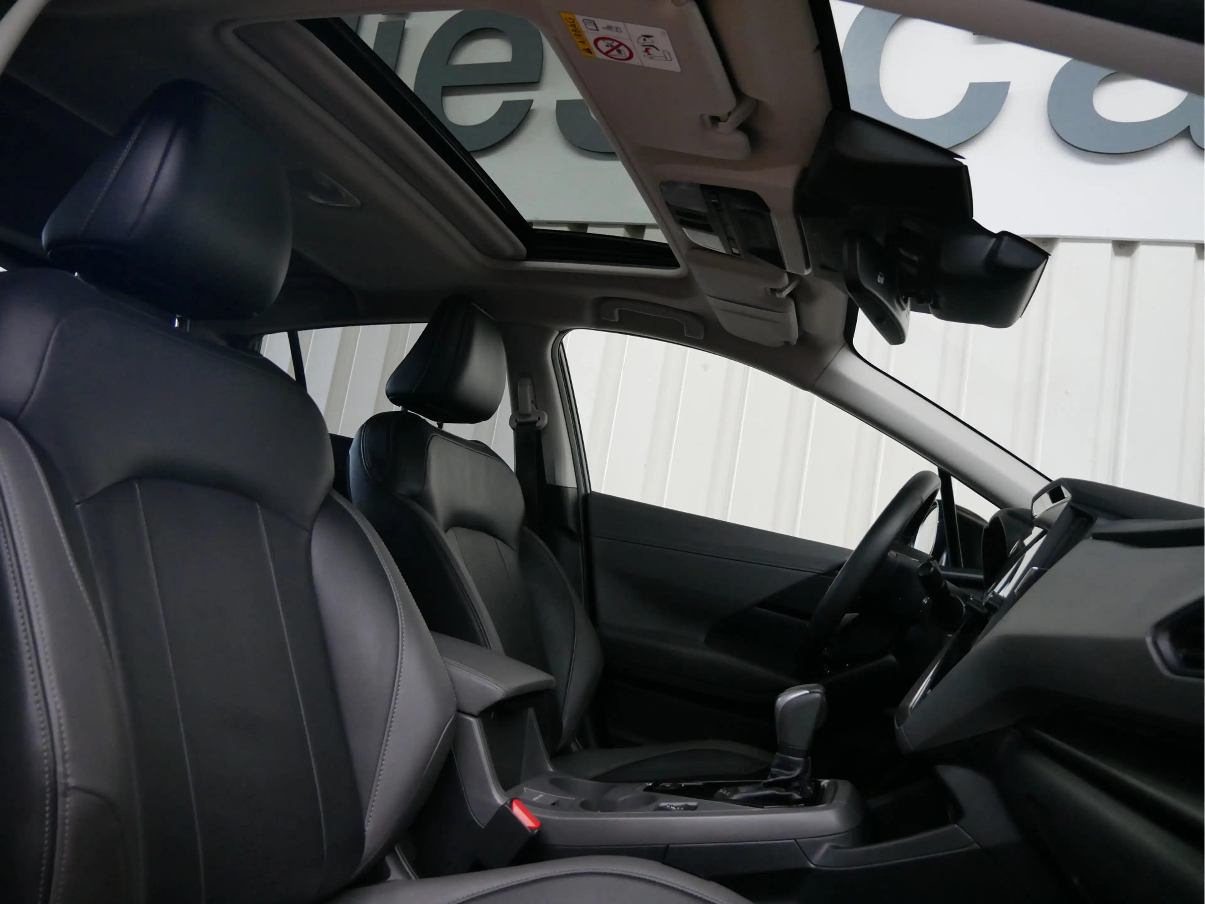Subaru Crosstrek 2.0i Premium — photo 11