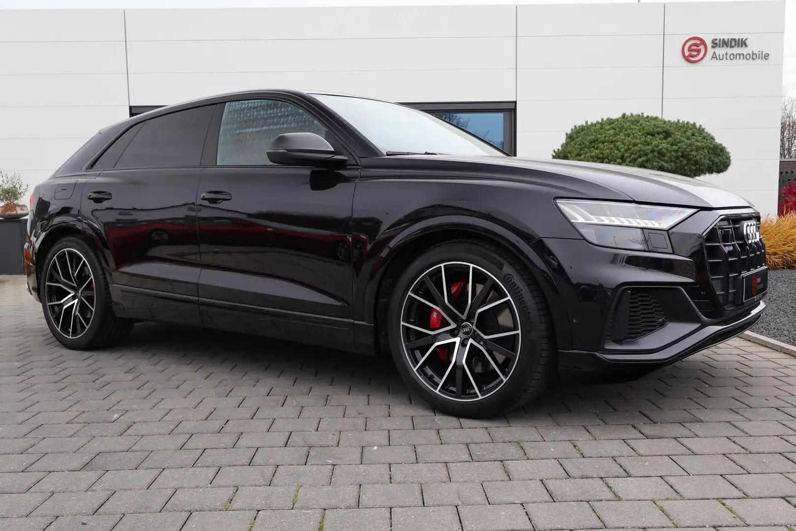 Audi SQ8 4.0 TDI quatt.V8  Pano-EXCLUSIV-AHK-HeadUp Schwarz - 2